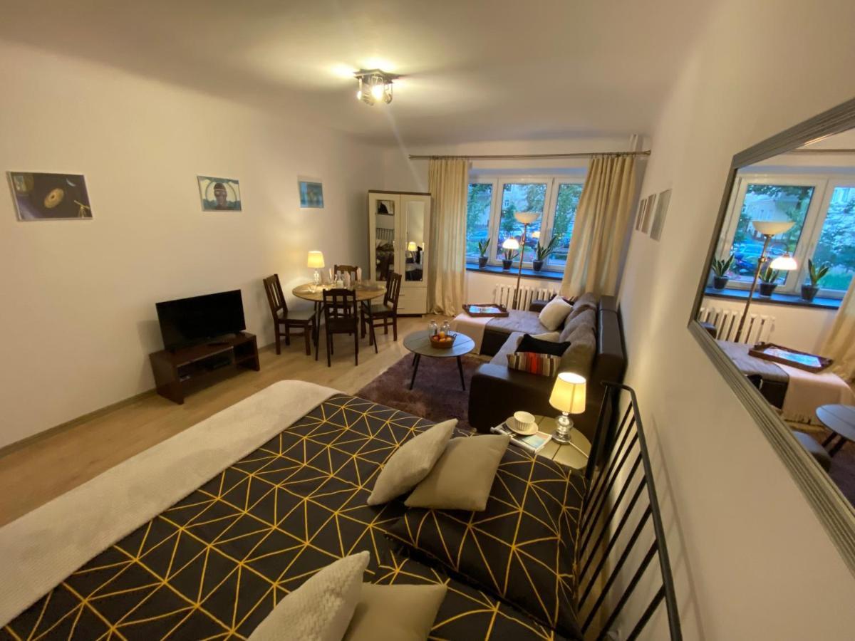 Apartament Arsenal Apartment วอร์ซอ ภายนอก รูปภาพ